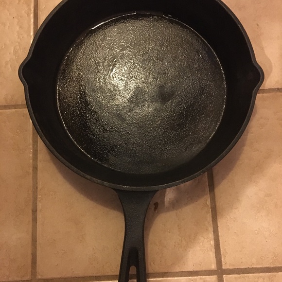 HEUCK CLASSIc Kitchen Classics Cast Iron Chicken Fryer Pan Deep